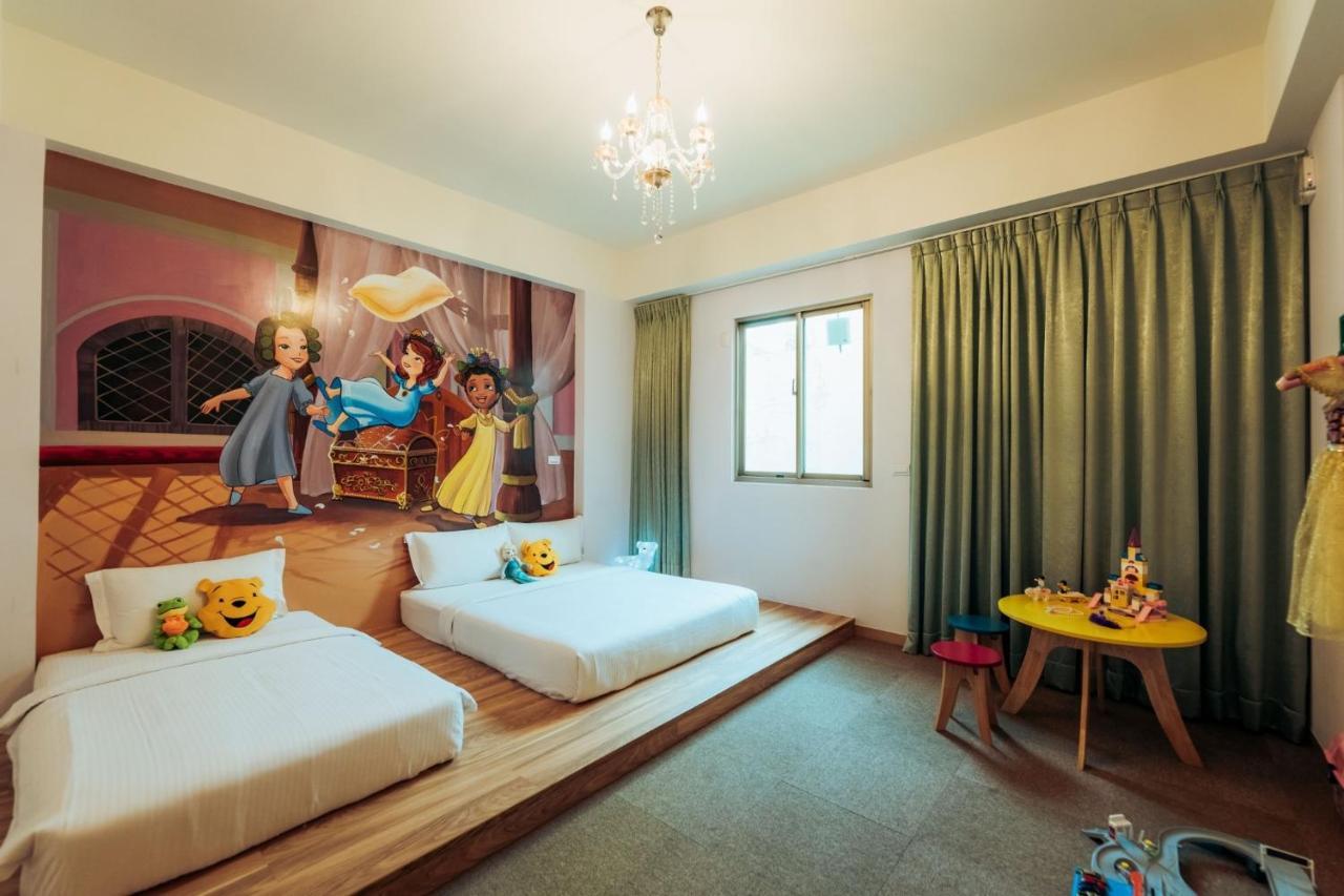 Elsa House Hotel Tainan Luaran gambar