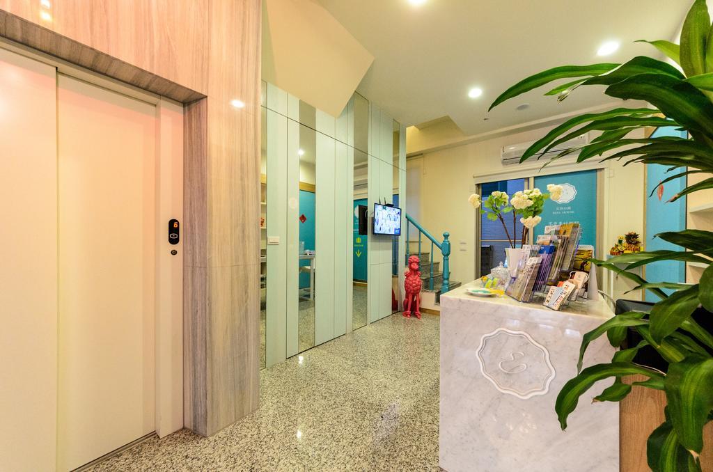 Elsa House Hotel Tainan Luaran gambar